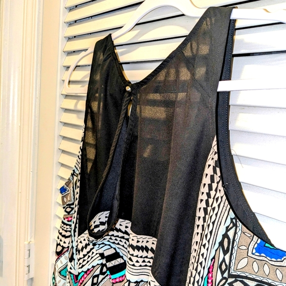 Mossimo Women's Large Hi Lo Tank Top With Tribal Pattern - Picture 9 of 10